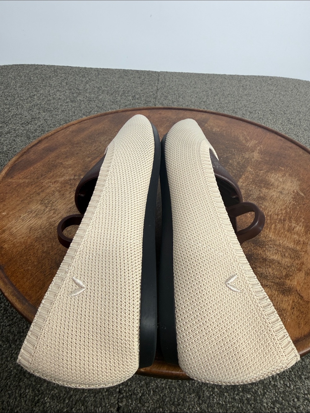 Vivaia Shoes Wm 38.5 US 7.5 Tan Cream Pointed Toe Knit Ballet Flats - Picture 7 of 15